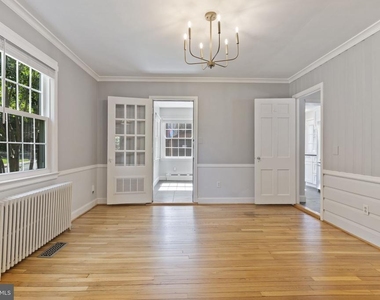 3114 Russell Road - Photo Thumbnail 6