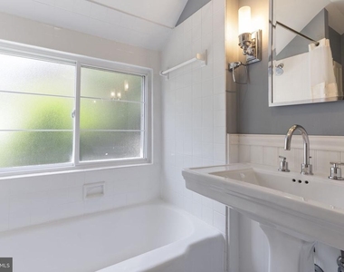 3114 Russell Road - Photo Thumbnail 46