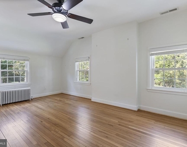 3114 Russell Road - Photo Thumbnail 42