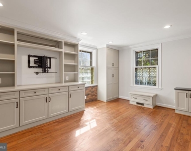 4507 36th Street S - Photo Thumbnail 3