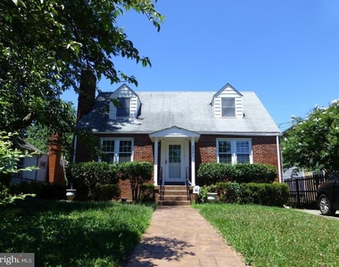 5301 N Carlin Springs Road - Photo Thumbnail 54