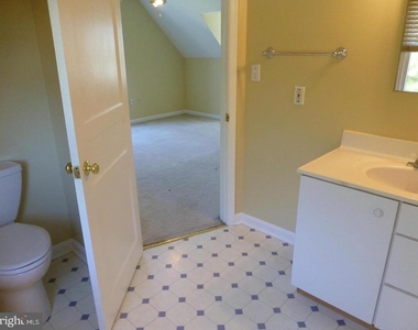 5301 N Carlin Springs Road - Photo Thumbnail 28