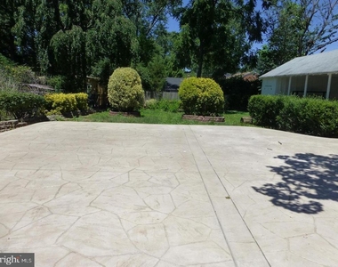 5301 N Carlin Springs Road - Photo Thumbnail 47