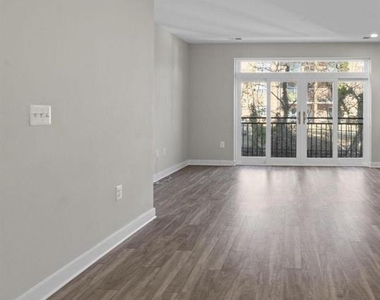 989 S Buchanan Street - Photo Thumbnail 12