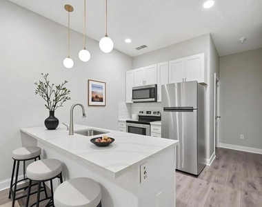 1236 W Airdrie Street - Photo Thumbnail 1