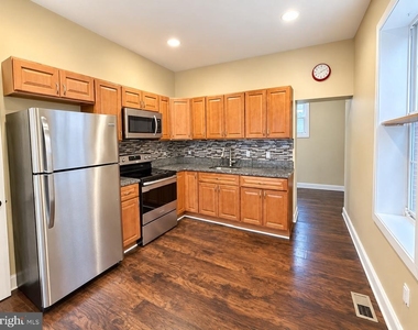 3049 Redner Street - Photo Thumbnail 6