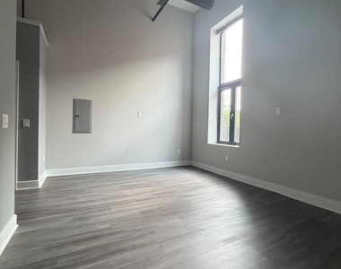 1849 E Venango Street - Photo Thumbnail 6
