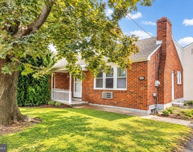 1443 Rhawn Street - Photo Thumbnail 24
