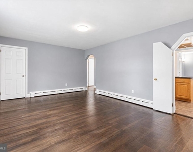 1443 Rhawn Street - Photo Thumbnail 2