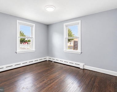 1443 Rhawn Street - Photo Thumbnail 17