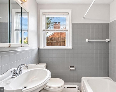 1443 Rhawn Street - Photo Thumbnail 21