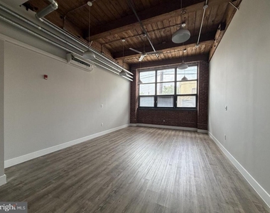 1825 E Atlantic Street - Photo Thumbnail 5