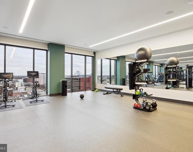 569 N 5th Street - Photo Thumbnail 17