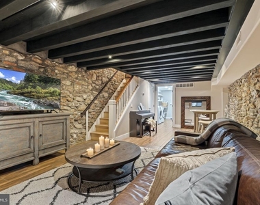 729 S 15th Street - Photo Thumbnail 38