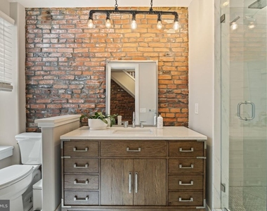729 S 15th Street - Photo Thumbnail 25