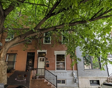729 S 15th Street - Photo Thumbnail 2