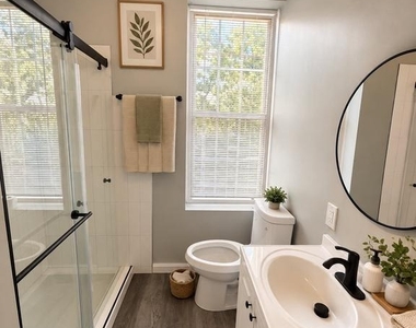 643 W Oxford Street - Photo Thumbnail 5