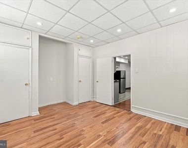 2951 S 15th Street - Photo Thumbnail 2