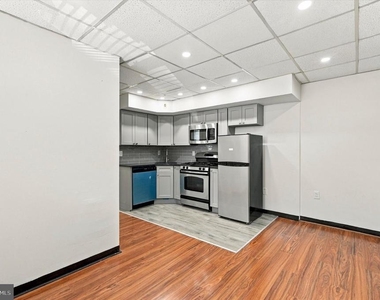2951 S 15th Street - Photo Thumbnail 6