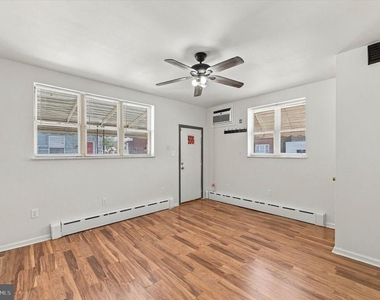 2951 S 15th Street - Photo Thumbnail 9