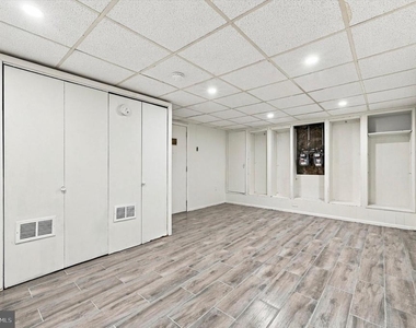 2951 S 15th Street - Photo Thumbnail 10