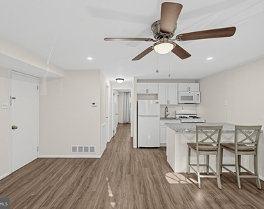 274 Greenough Street - Photo Thumbnail 7