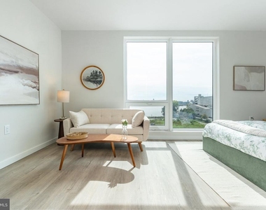 1130 N Delaware Avenue - Photo Thumbnail 3