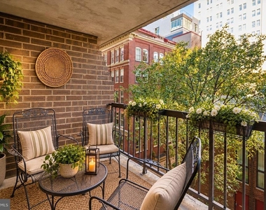 233 S 6th Street - Photo Thumbnail 1