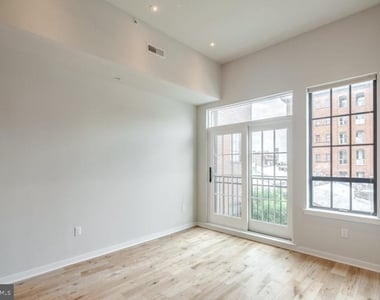 412 S 13th Street - Photo Thumbnail 7