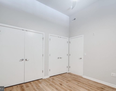 412 S 13th Street - Photo Thumbnail 6