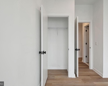 1828 Frankford Avenue - Photo Thumbnail 20