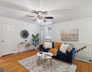 1305 Spruce Street - Photo Thumbnail 1