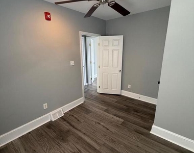 1717 N 26th Street - Photo Thumbnail 17