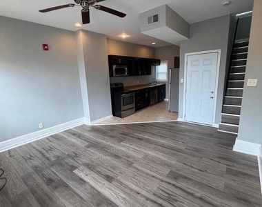 1717 N 26th Street - Photo Thumbnail 3