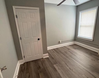 1717 N 26th Street - Photo Thumbnail 18