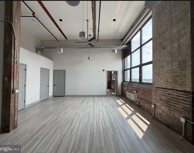 1810 E Venango Street - Photo Thumbnail 8