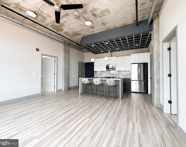 1810 E Venango Street - Photo Thumbnail 3