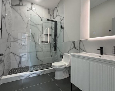 1810 E Venango Street - Photo Thumbnail 6
