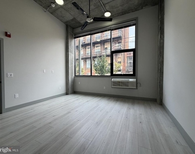1810 E Venango Street - Photo Thumbnail 8