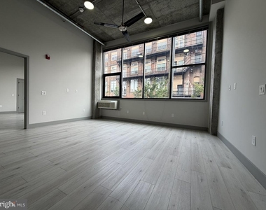 1810 E Venango Street - Photo Thumbnail 5