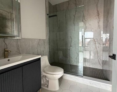 1810 E Venango Street - Photo Thumbnail 4