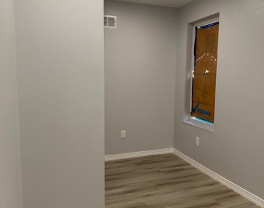 3111 Morse Street - Photo Thumbnail 10