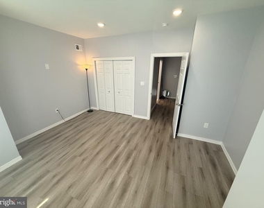 3111 Morse Street - Photo Thumbnail 2