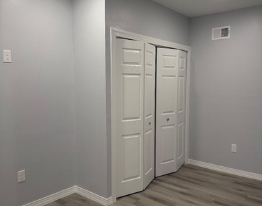 3111 Morse Street - Photo Thumbnail 9