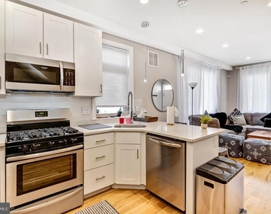 2256 Dickinson Street - Photo Thumbnail 3