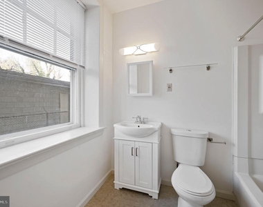 6655 Mccallum Street - Photo Thumbnail 14
