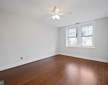 6655 Mccallum Street - Photo Thumbnail 12