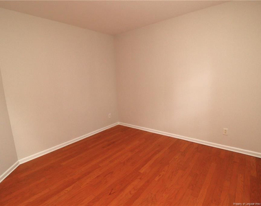 308 Marble Glow Court - Photo Thumbnail 6