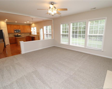 308 Marble Glow Court - Photo Thumbnail 8