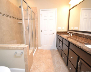 10410 Sablewood Drive - Photo Thumbnail 23